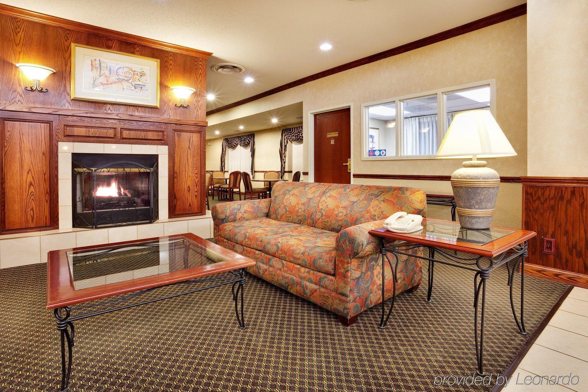 Holiday Inn Express Irondequoit, An Ihg Hotel Rochester Interior photo