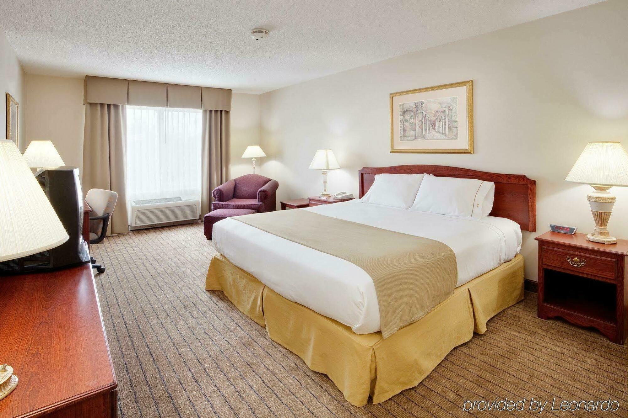 Holiday Inn Express Irondequoit By Ihg Rochester Exterior photo